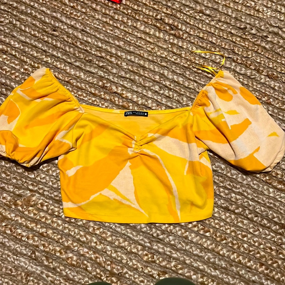 Zara yellow top